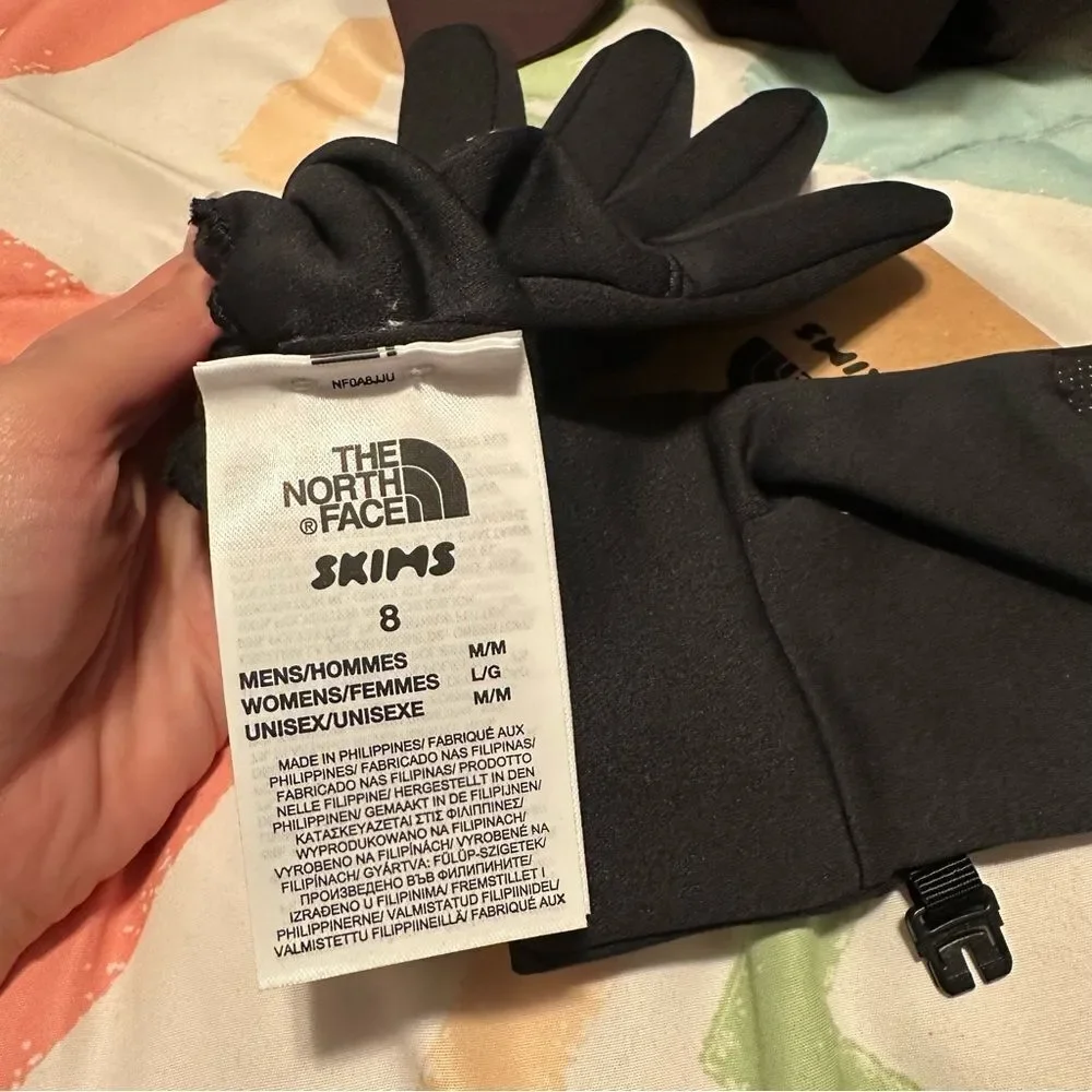NWT SKIMS x TNF The North Face X SKIMS Gloves - Sky Onyx Black - Unisex Medium